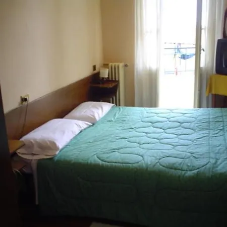 Hotel Eden